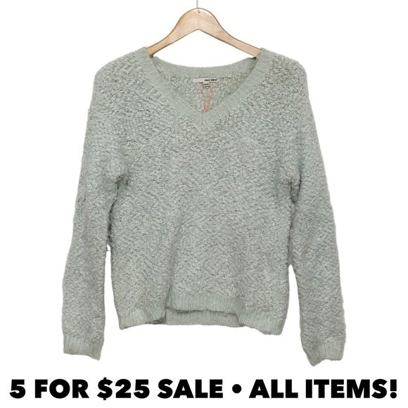 Tally Weijl Fuzzy Knit Sweater - Picture 1 of 13